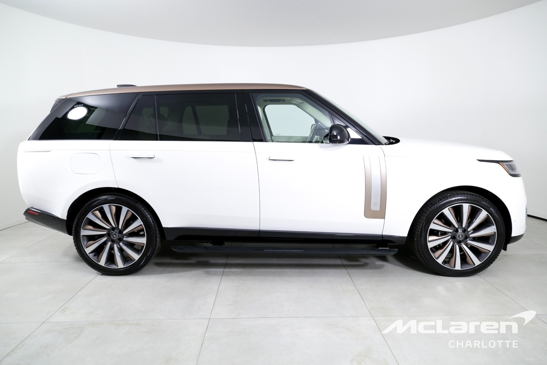 Used 2024 Land Rover Range Rover P615 SV LWB | Charlotte, NC
