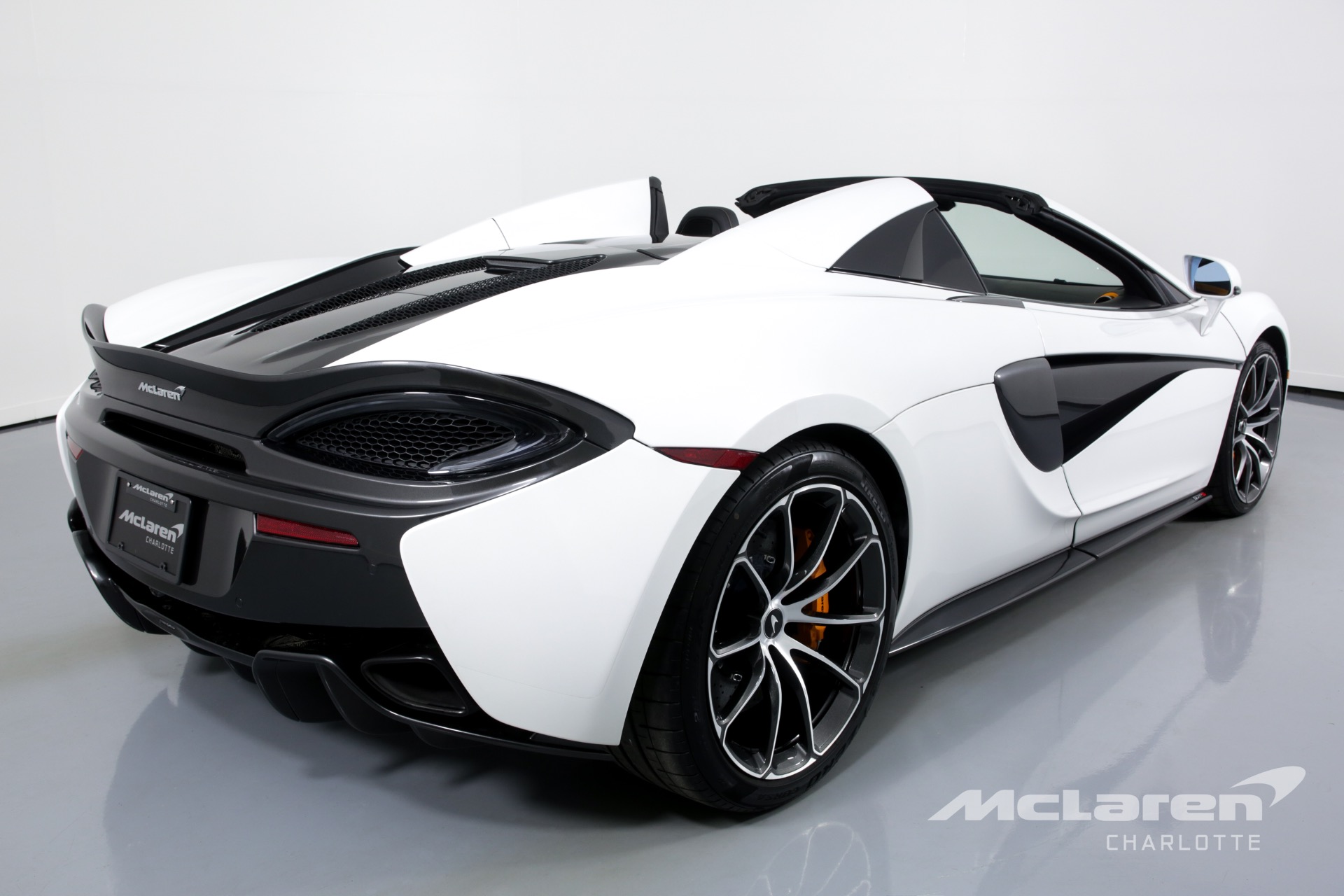 Used 2019 McLaren 570S Spider | Charlotte, NC