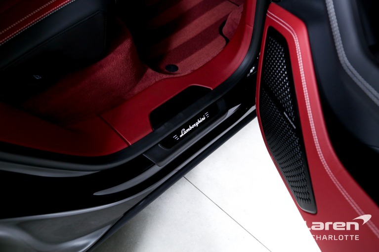 Used-2023-Lamborghini-Urus-S