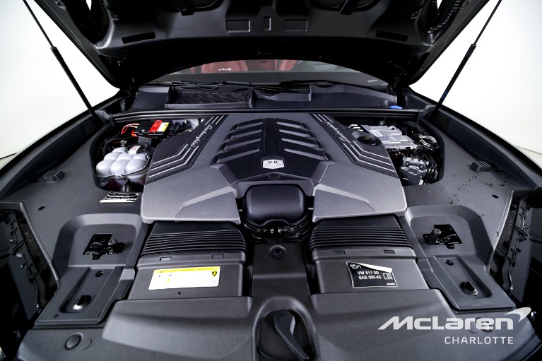 Used-2023-Lamborghini-Urus-S