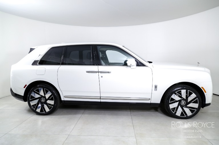 New-2025-Rolls-Royce-Cullinan