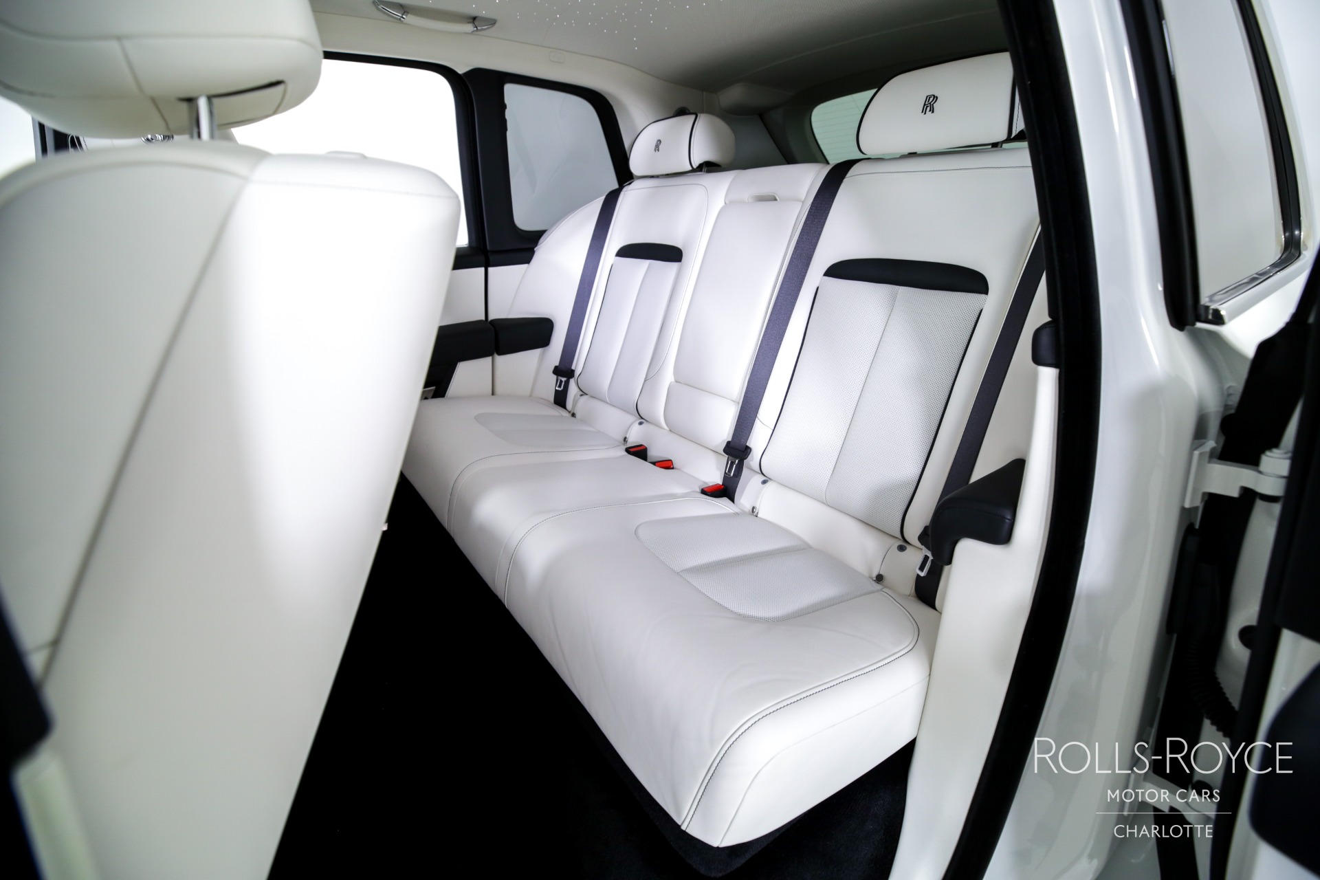 New 2025 Rolls-Royce Cullinan | Charlotte, NC