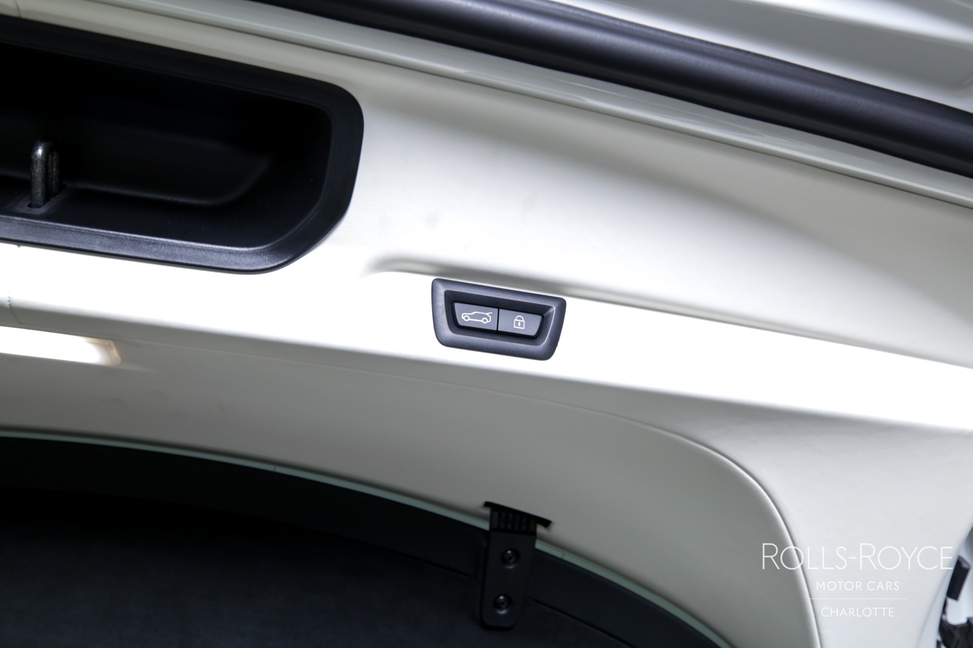 New 2025 Rolls-Royce Cullinan | Charlotte, NC