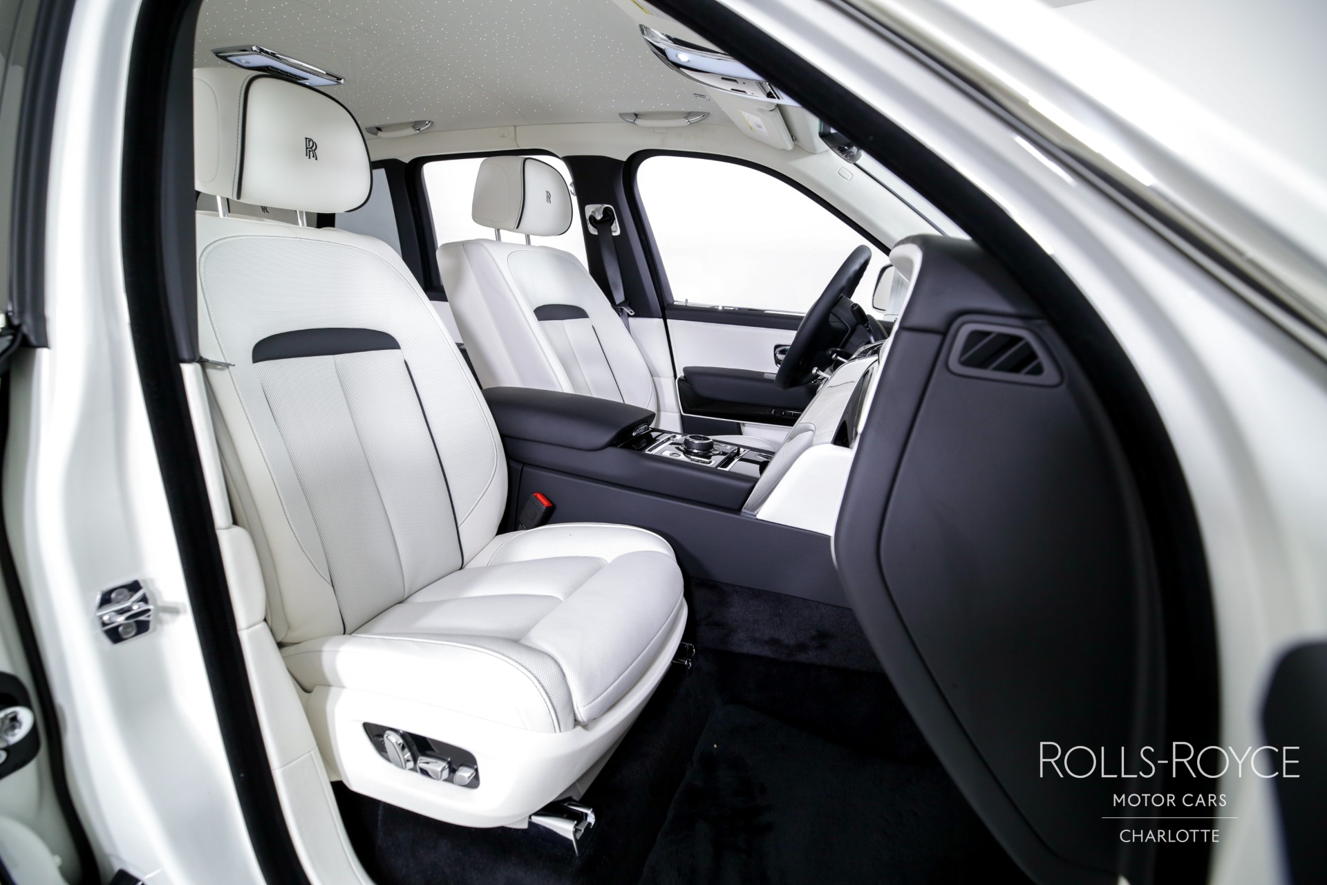New 2025 Rolls-Royce Cullinan | Charlotte, NC