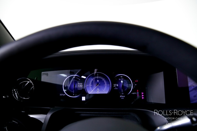 Used-2024-Rolls-Royce-Spectre