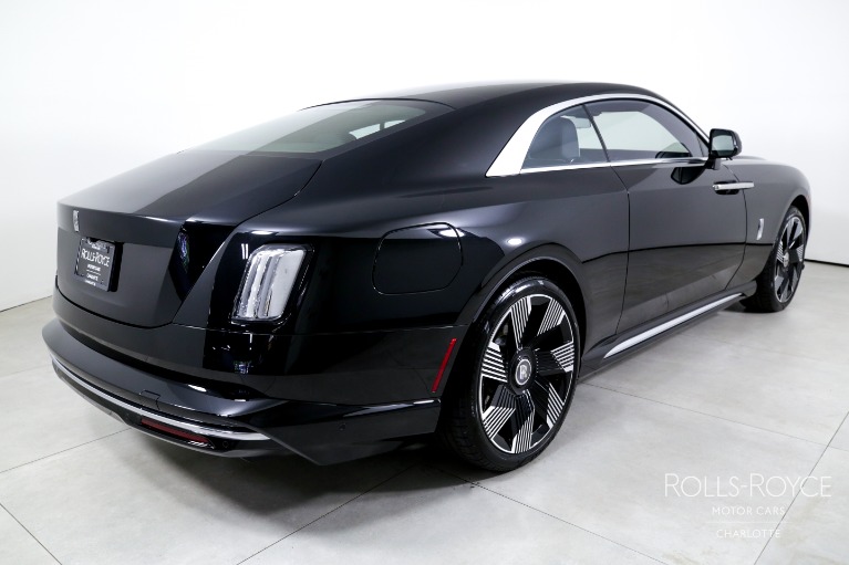 Used-2024-Rolls-Royce-Spectre