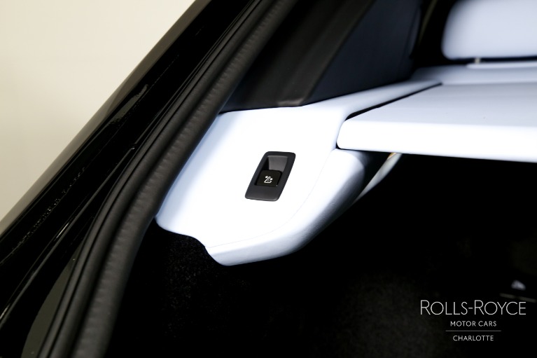 New-2025-Rolls-Royce-Cullinan