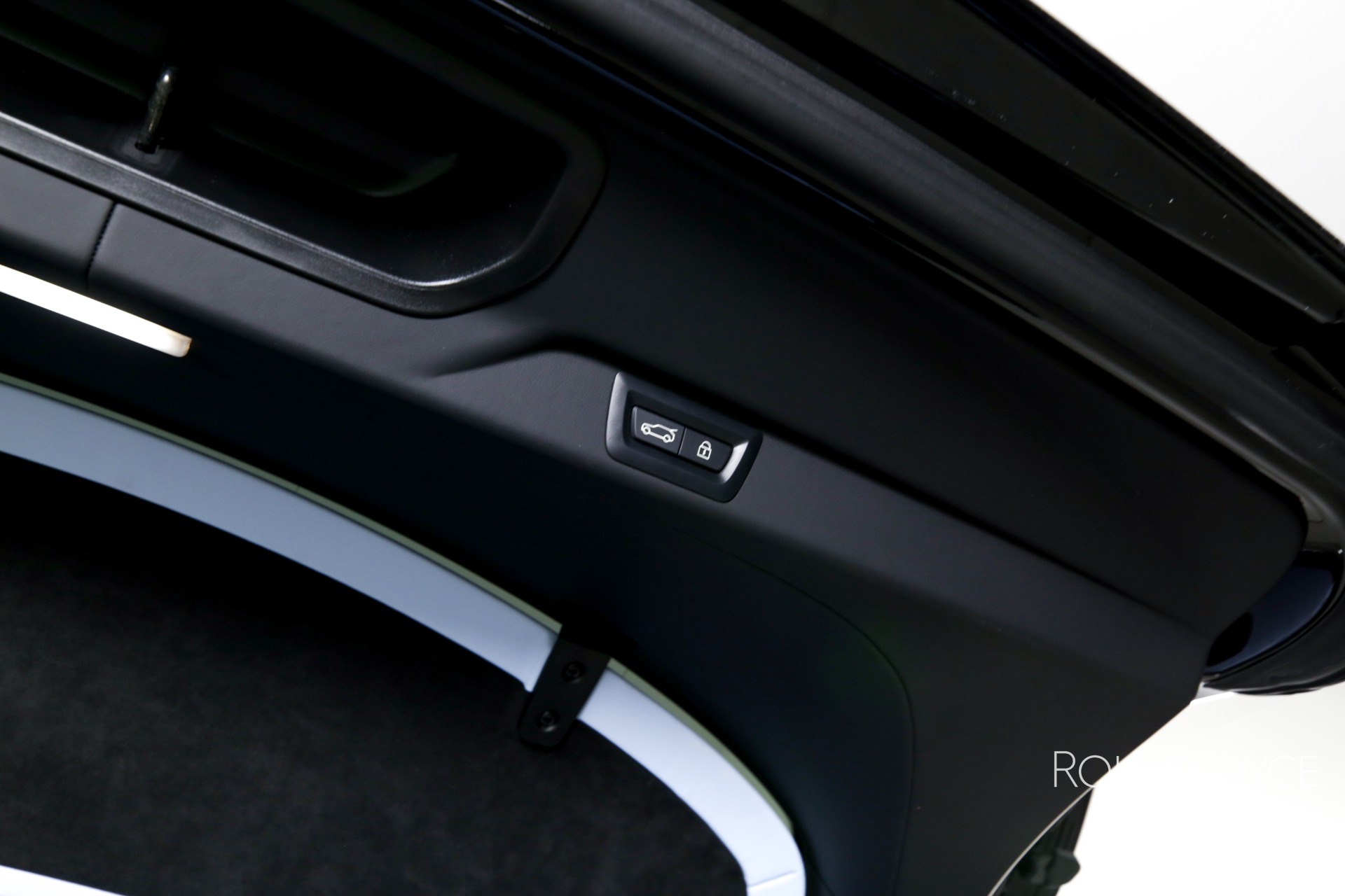 New 2025 Rolls-Royce Cullinan | Charlotte, NC