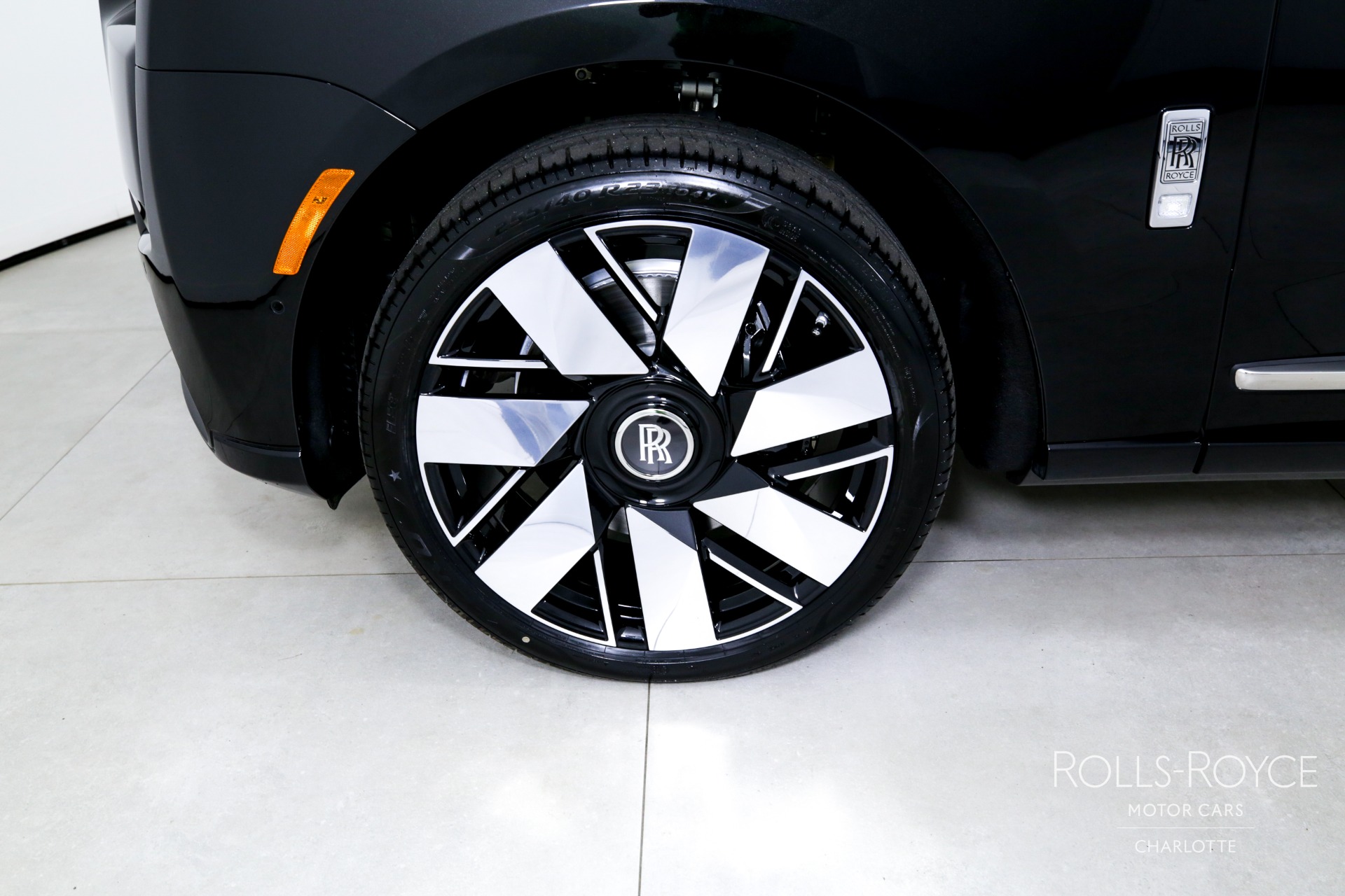 New 2025 Rolls-Royce Cullinan | Charlotte, NC