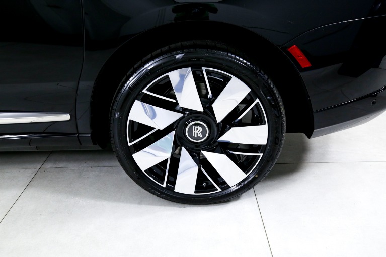 New-2025-Rolls-Royce-Cullinan