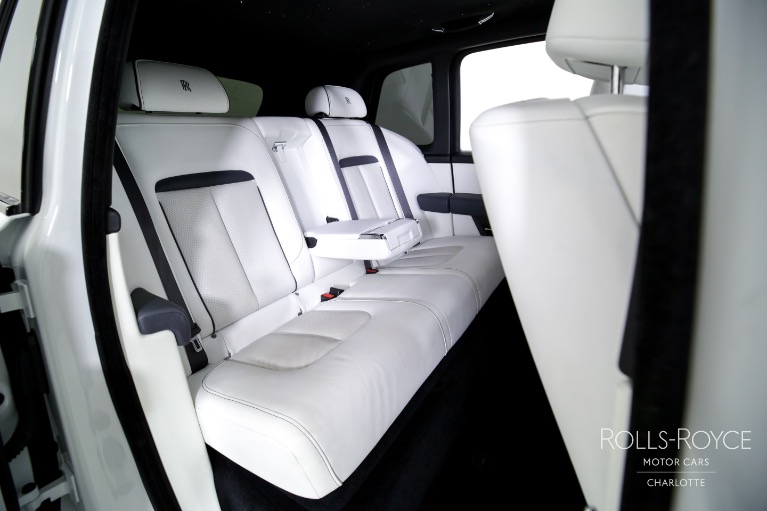 Used-2023-Rolls-Royce-Cullinan
