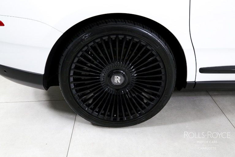 Used-2023-Rolls-Royce-Cullinan