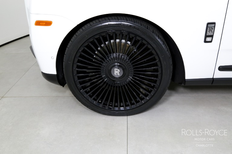 Used-2023-Rolls-Royce-Cullinan