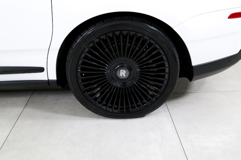 Used-2023-Rolls-Royce-Cullinan