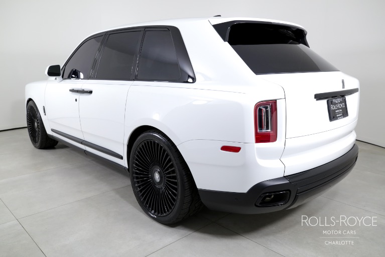 Used-2023-Rolls-Royce-Cullinan