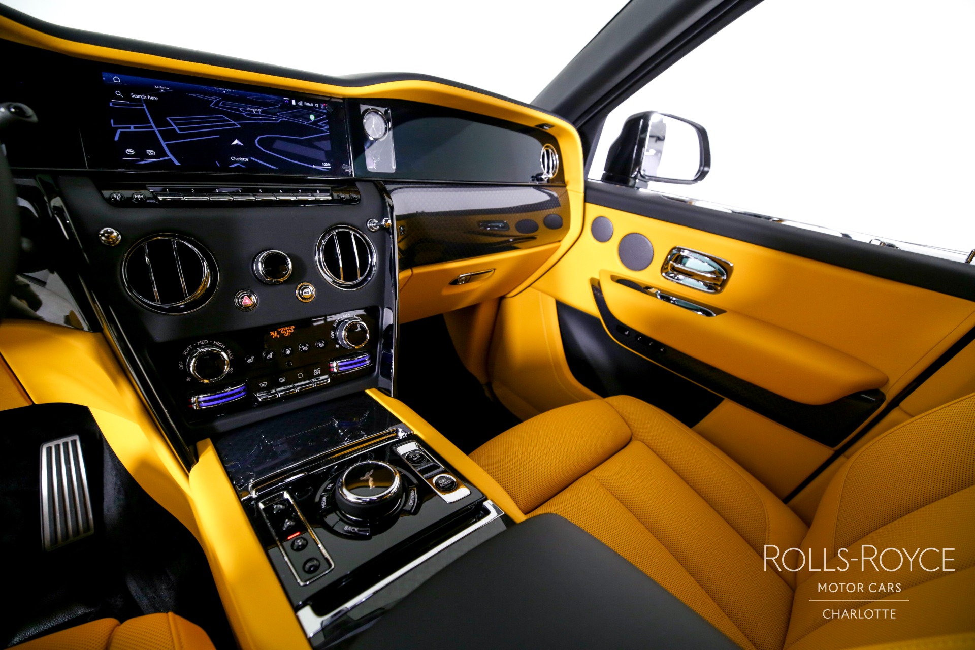 New 2025 Rolls-Royce Black Badge Cullinan | Charlotte, NC