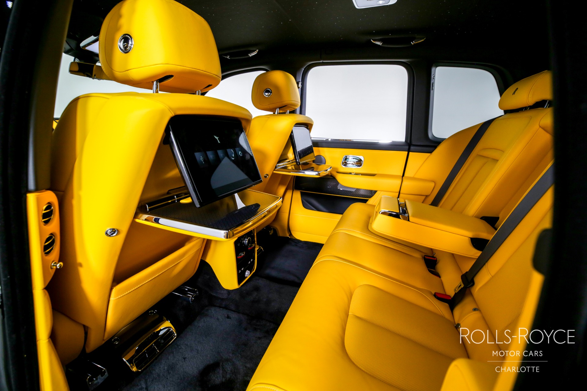 New 2025 Rolls-Royce Black Badge Cullinan | Charlotte, NC