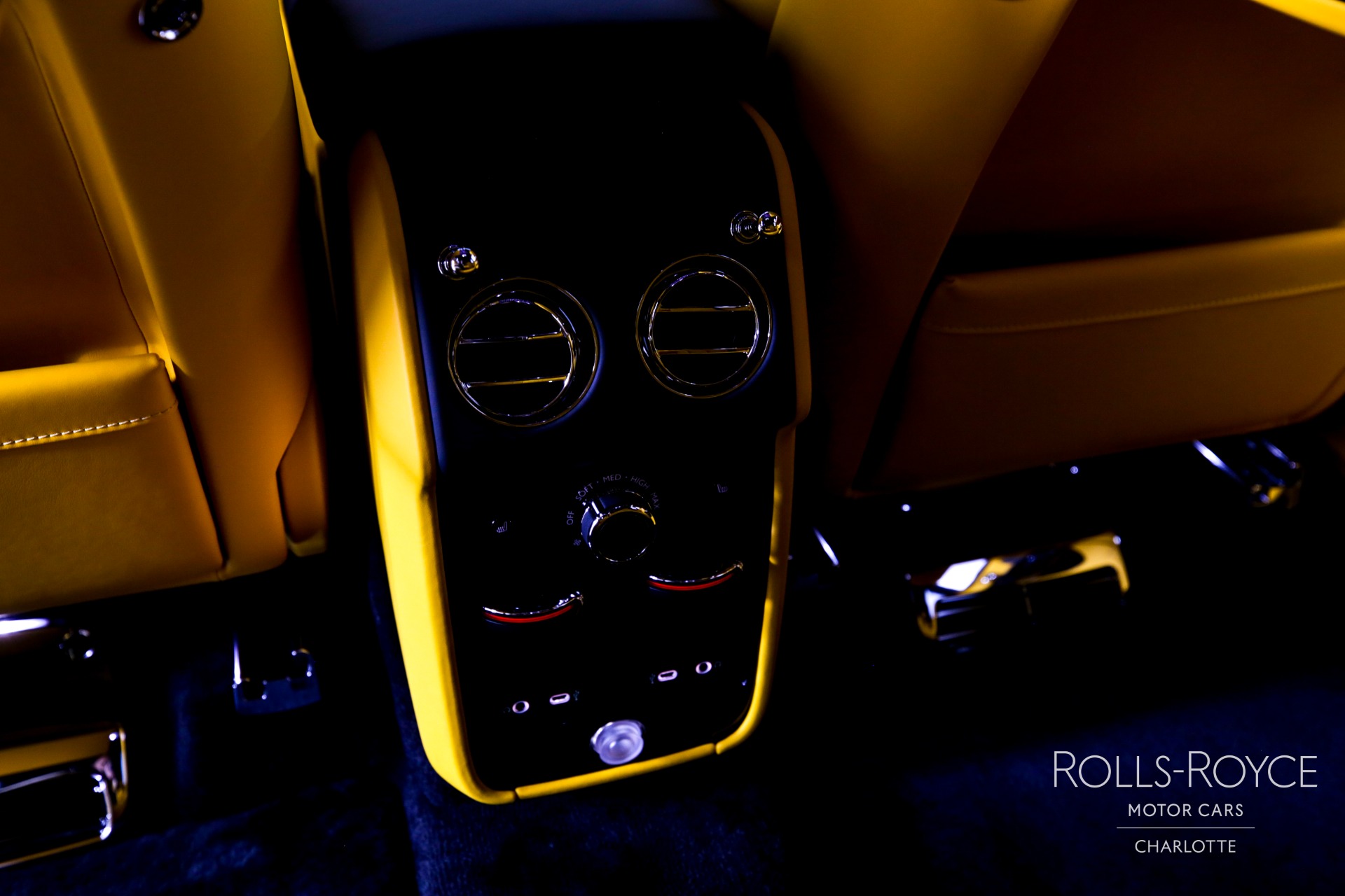 New 2025 Rolls-Royce Black Badge Cullinan | Charlotte, NC