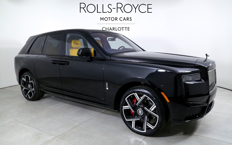 New-2025-Rolls-Royce-Black-Badge-Cullinan