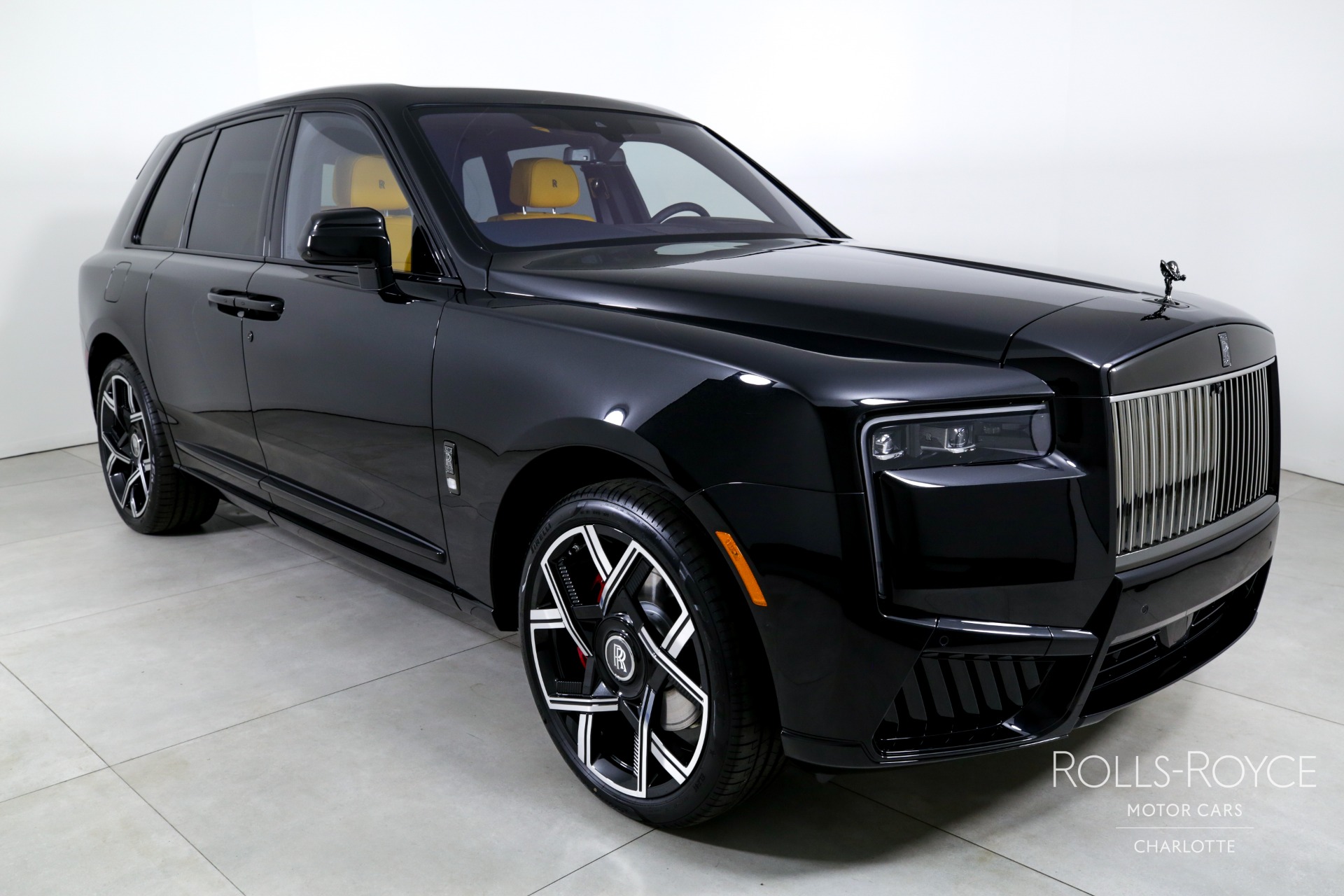 New 2025 Rolls-Royce Black Badge Cullinan | Charlotte, NC