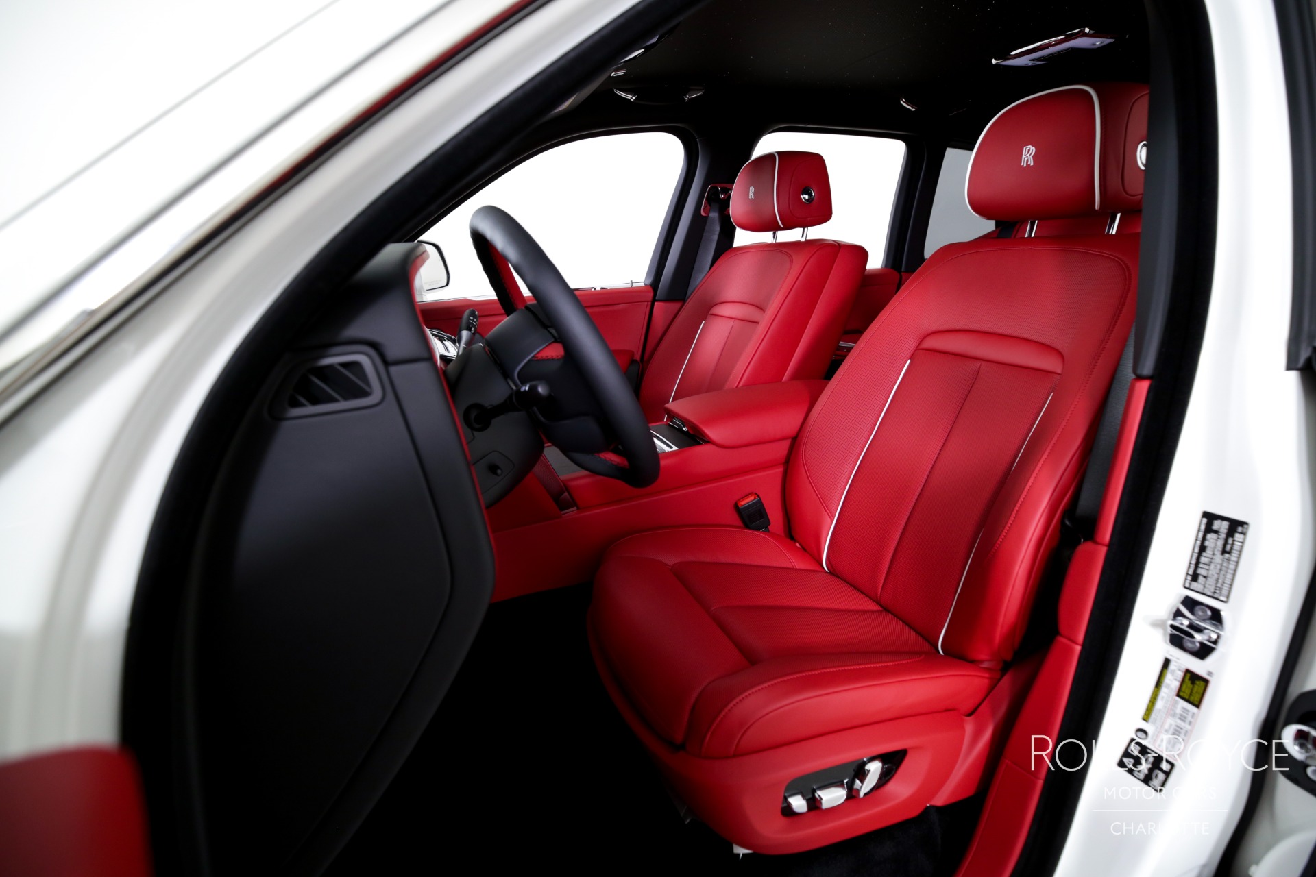 New 2025 Rolls-Royce Cullinan | Charlotte, NC