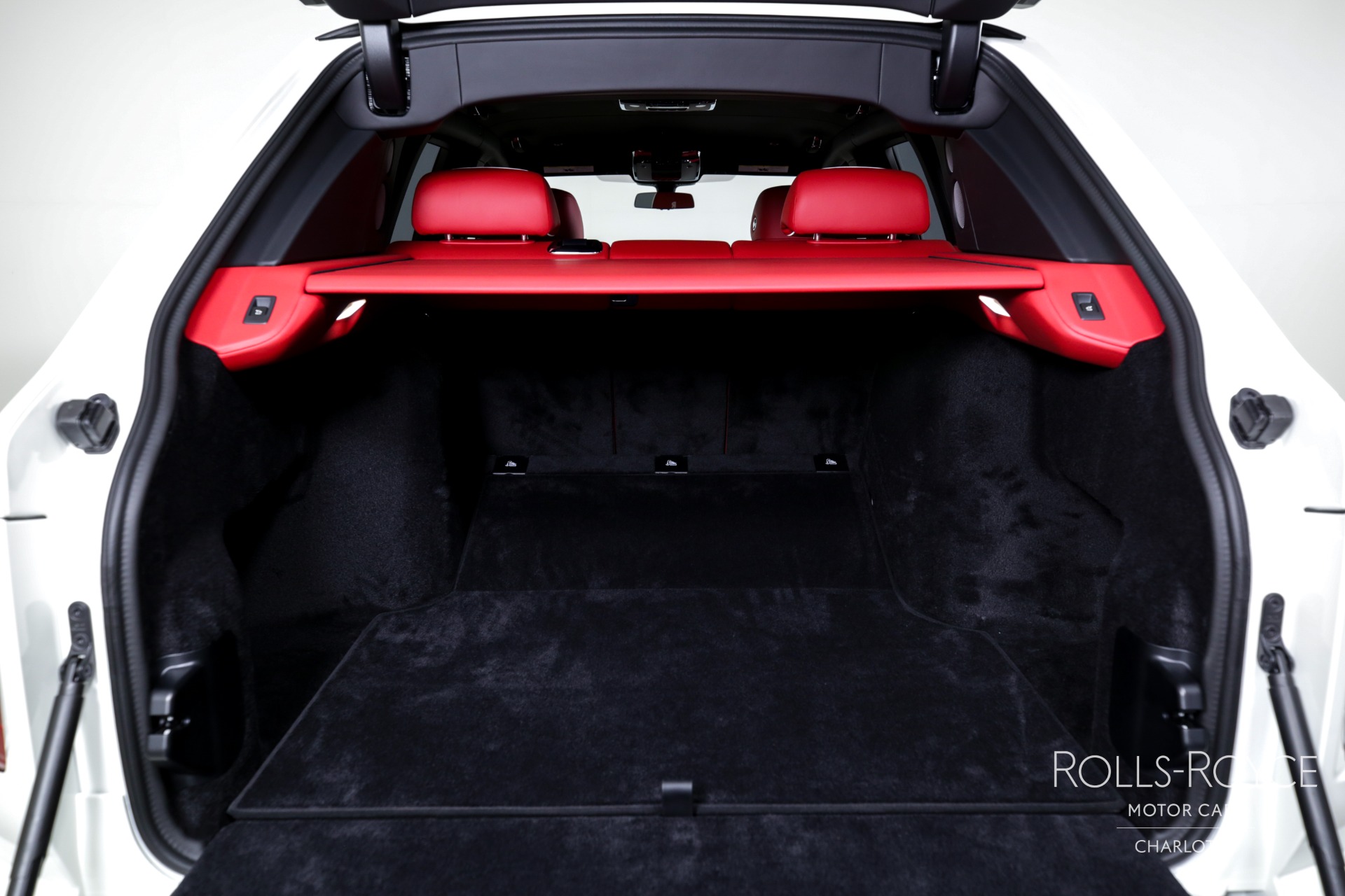 New 2025 Rolls-Royce Cullinan | Charlotte, NC
