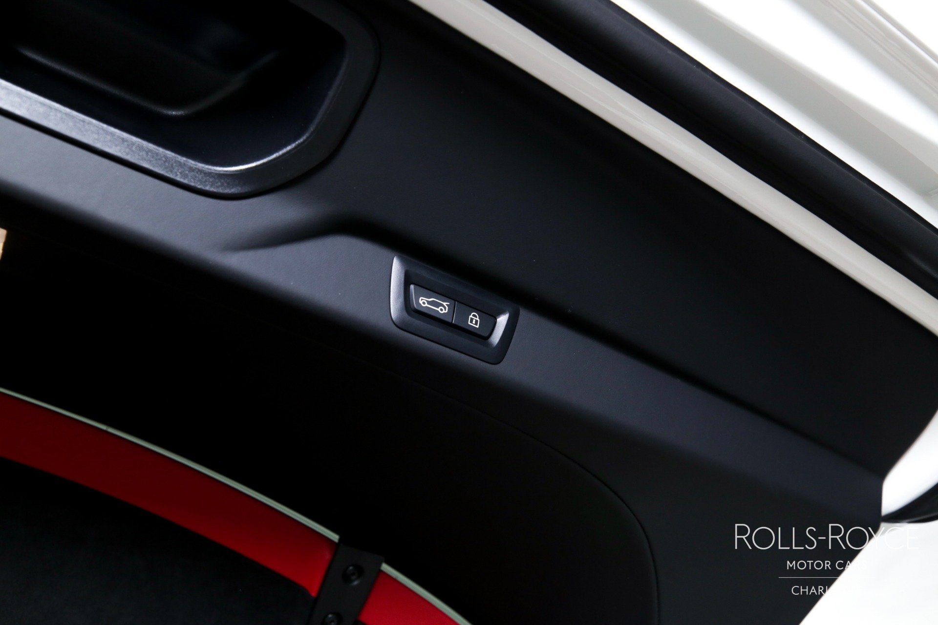 New 2025 Rolls-Royce Cullinan | Charlotte, NC