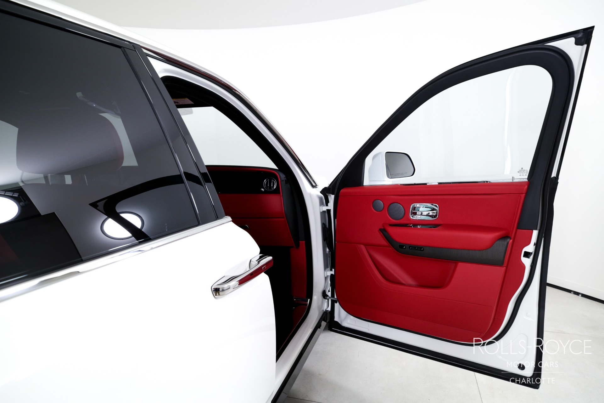 New 2025 Rolls-Royce Cullinan | Charlotte, NC