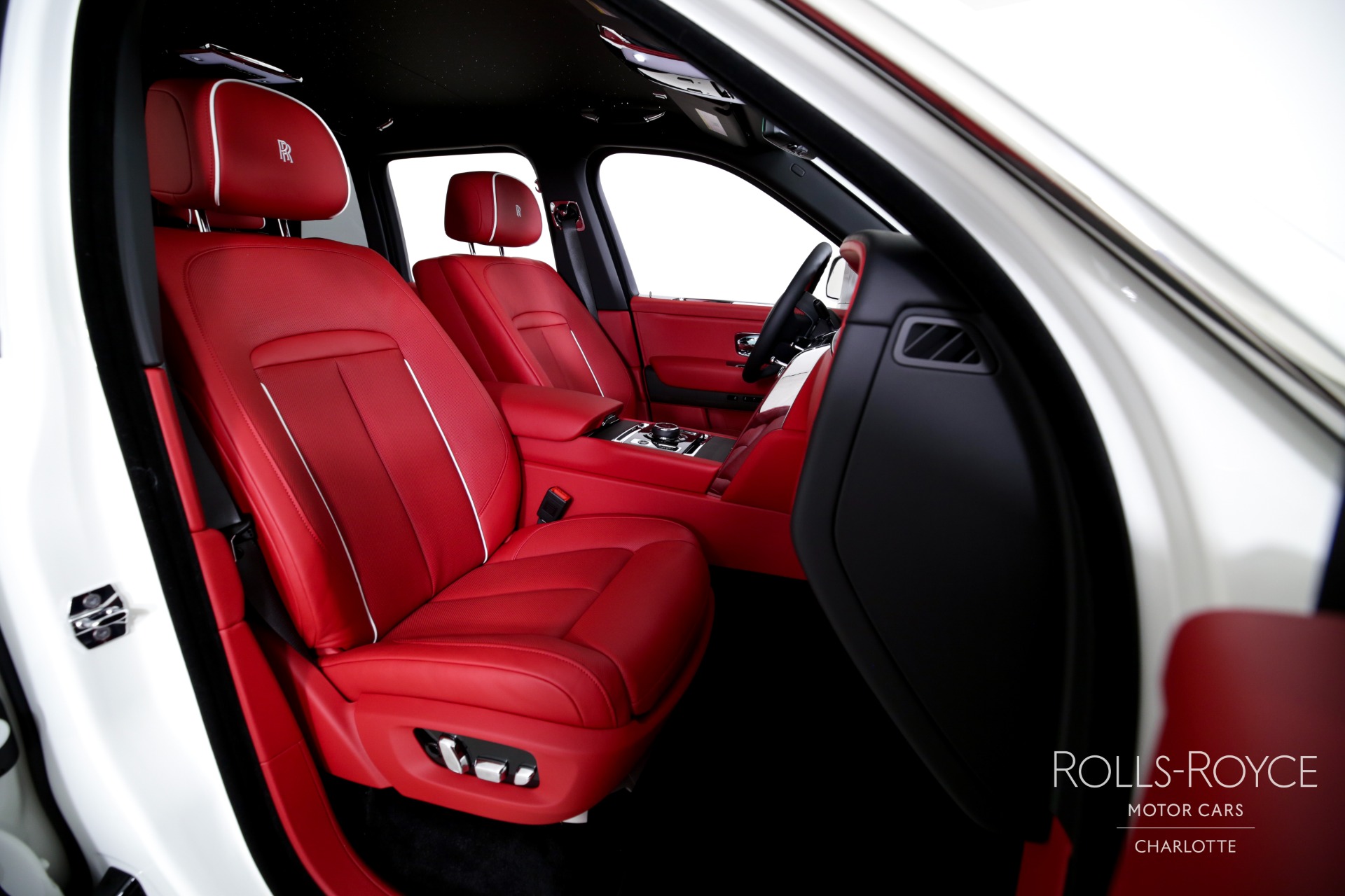 New 2025 Rolls-Royce Cullinan | Charlotte, NC