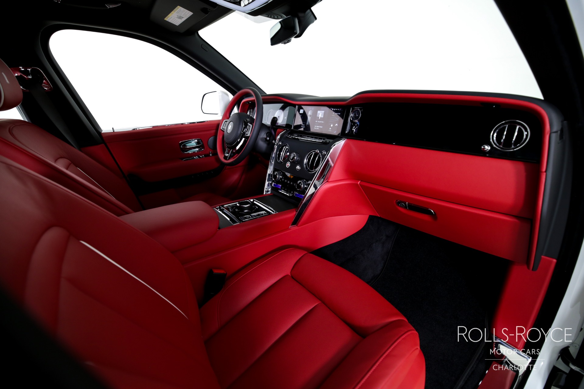 New 2025 Rolls-Royce Cullinan | Charlotte, NC