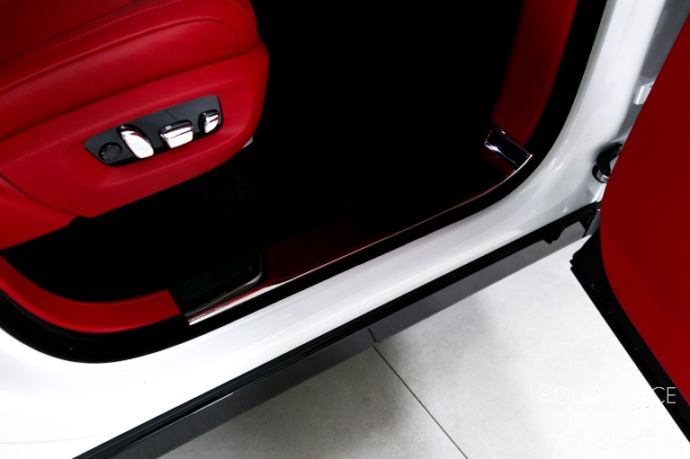 New-2025-Rolls-Royce-Cullinan