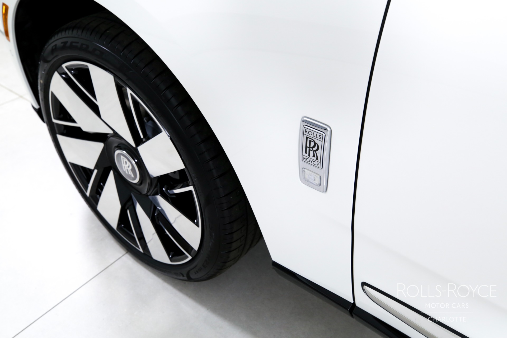 New 2025 Rolls-Royce Cullinan | Charlotte, NC