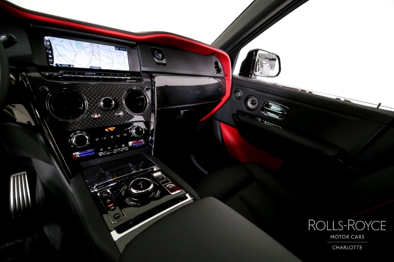 Used-2024-Rolls-Royce-Black-Badge-Cullinan