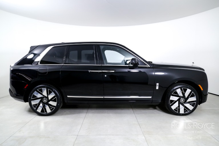 New-2025-Rolls-Royce-Cullinan