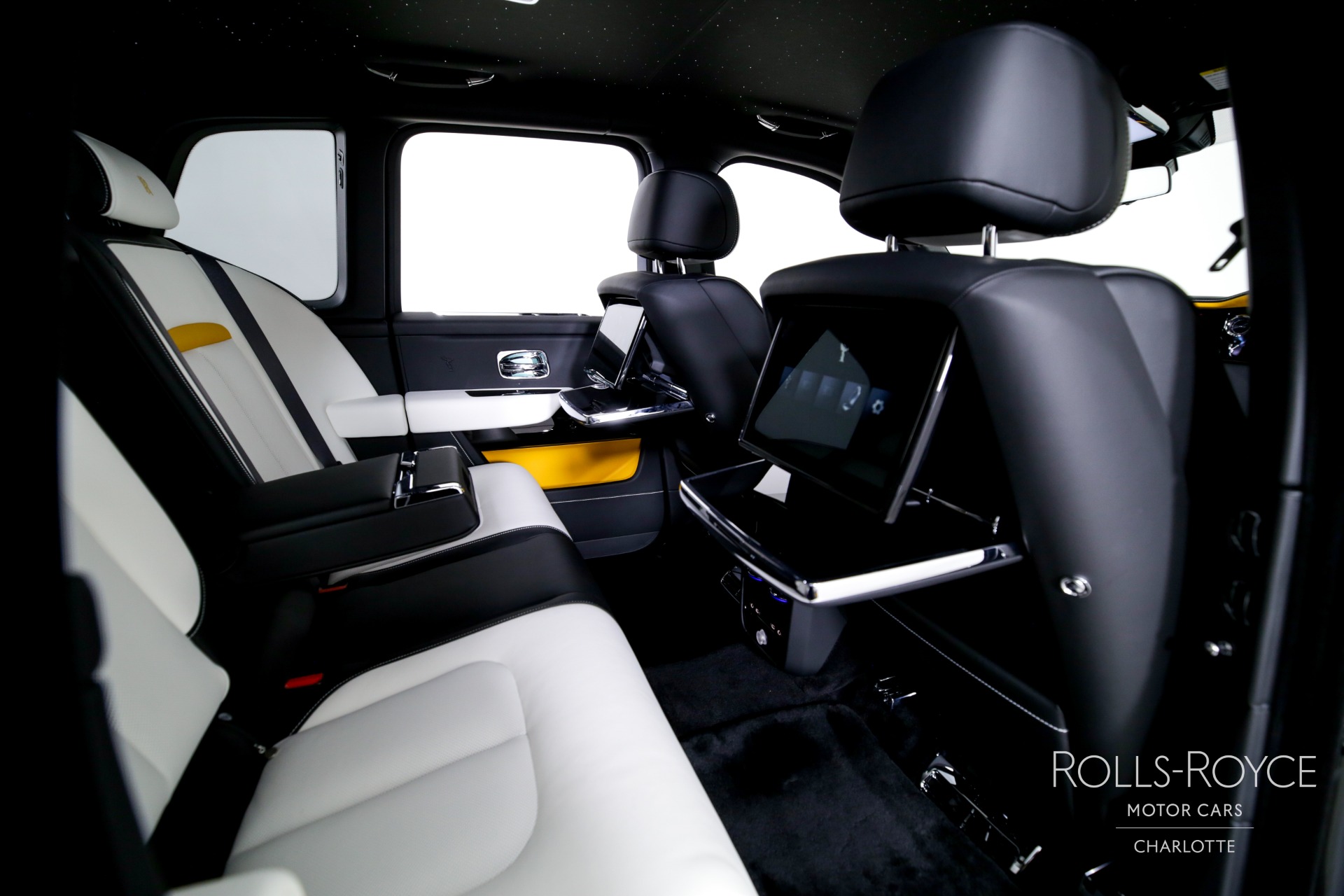 New 2025 Rolls-Royce Cullinan | Charlotte, NC