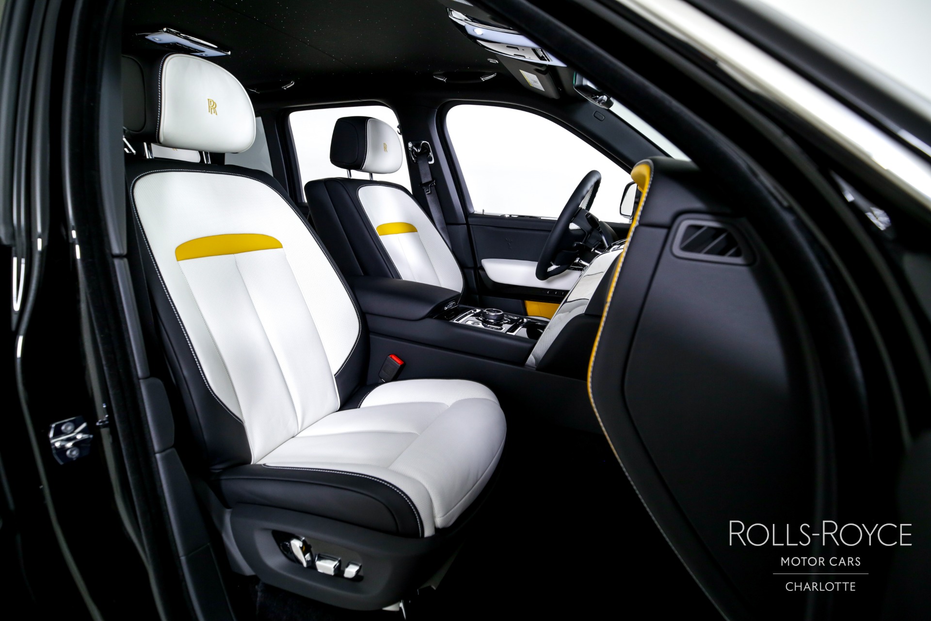 New 2025 Rolls-Royce Cullinan | Charlotte, NC