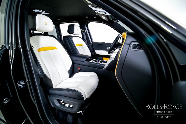 Used-2025-Rolls-Royce-Cullinan