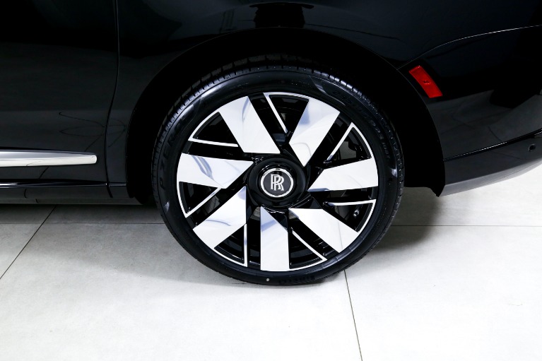 New-2025-Rolls-Royce-Cullinan