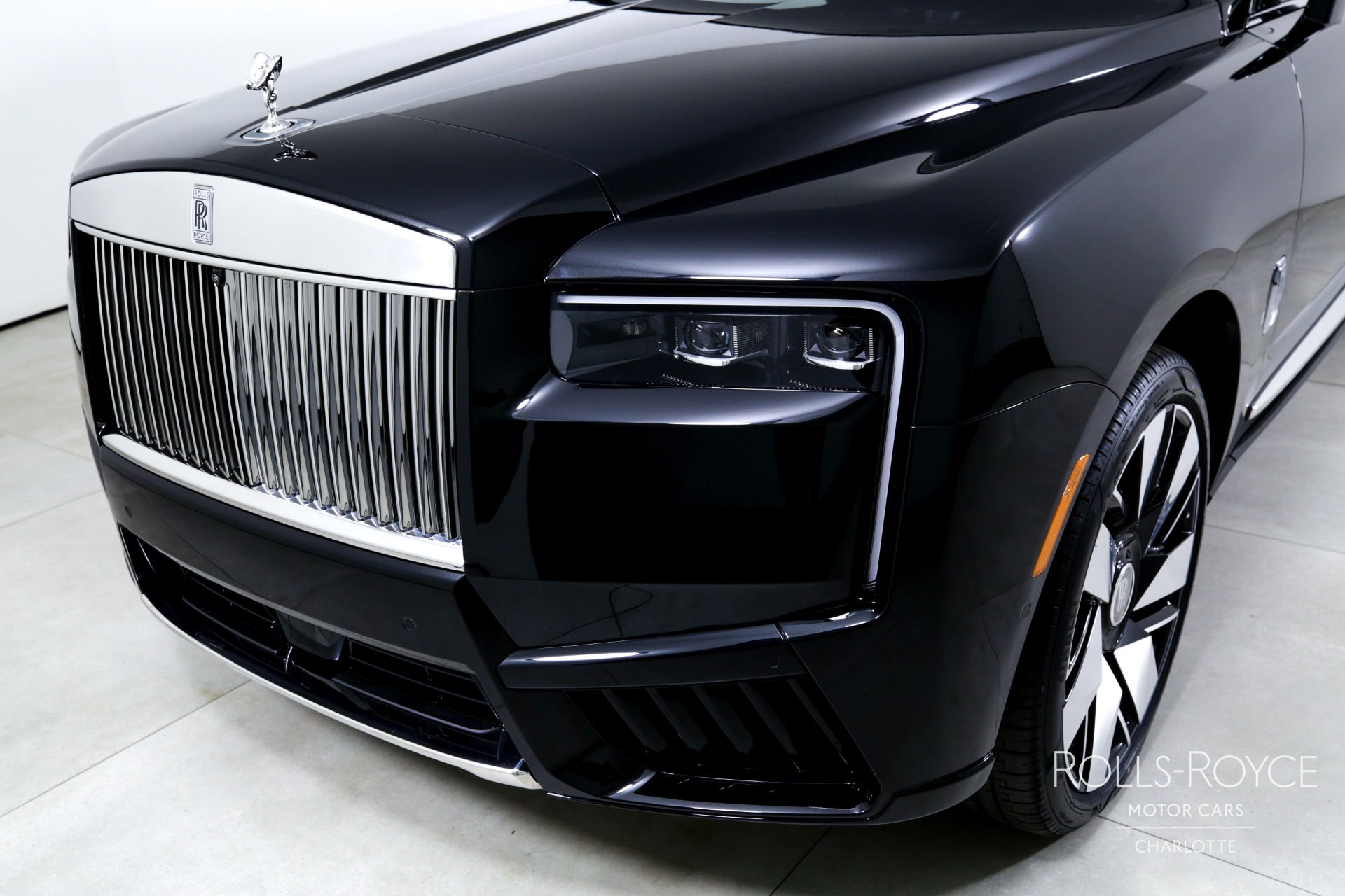 New 2025 Rolls-Royce Cullinan | Charlotte, NC