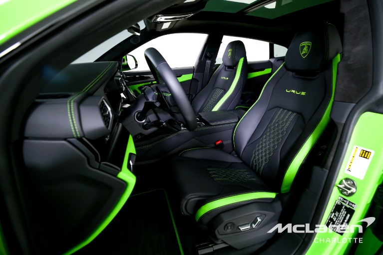 Used-2024-Lamborghini-Urus-S