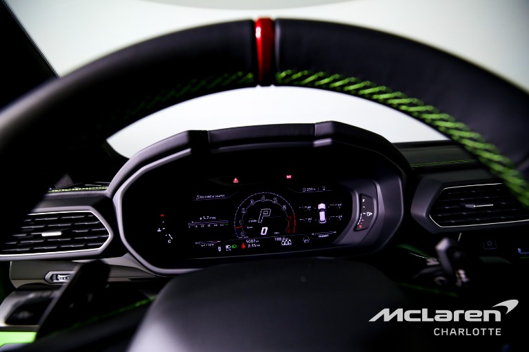 Used-2024-Lamborghini-Urus-S