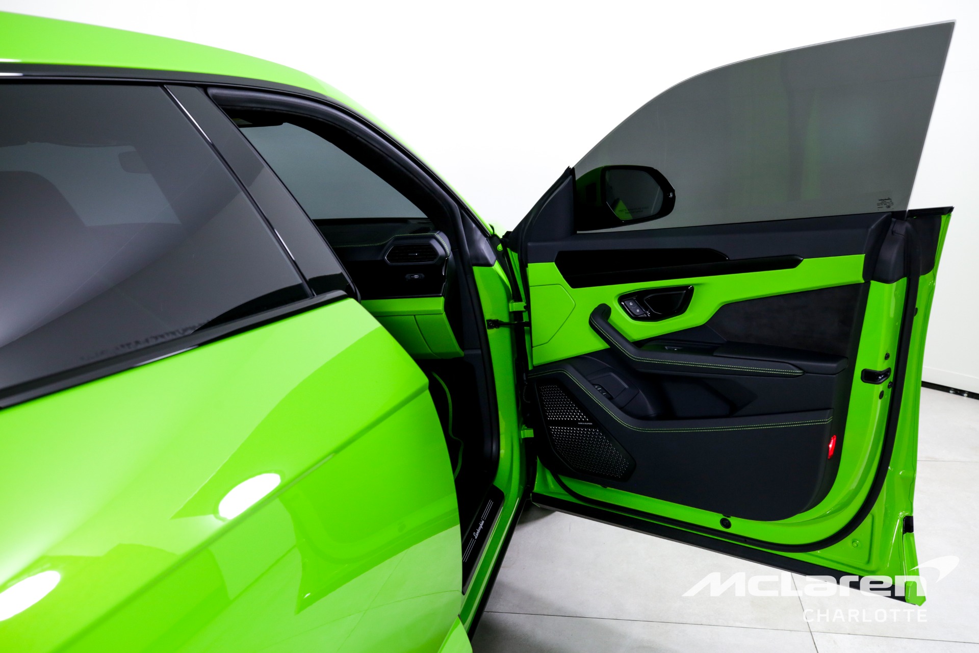 Used 2024 Lamborghini Urus S | Charlotte, NC