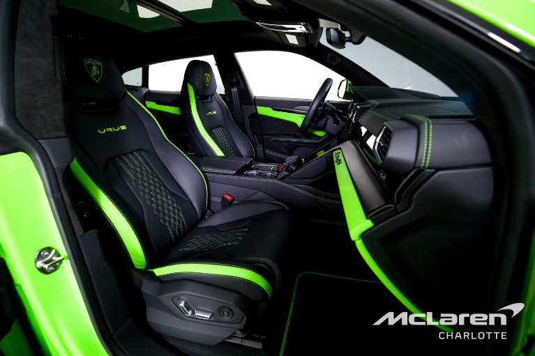 Used-2024-Lamborghini-Urus-S