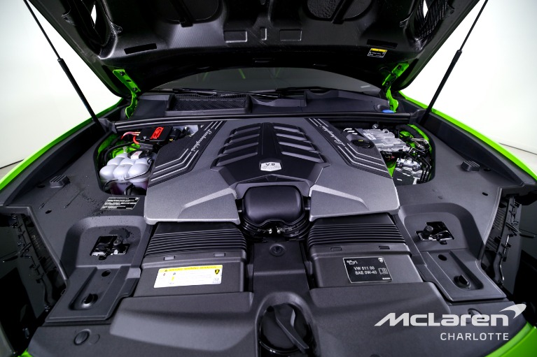 Used-2024-Lamborghini-Urus-S