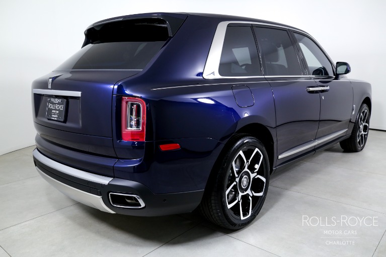 Used-2024-Rolls-Royce-Cullinan