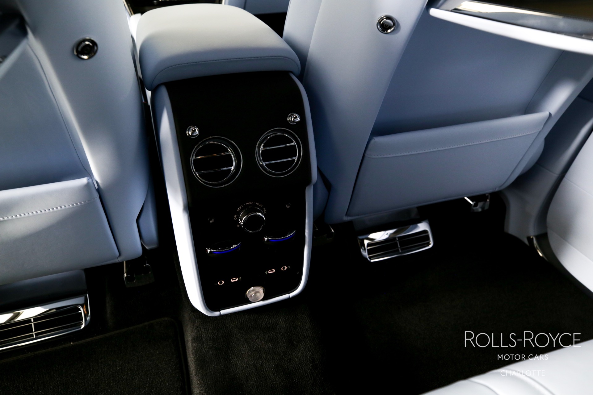 New 2025 Rolls-Royce Cullinan | Charlotte, NC