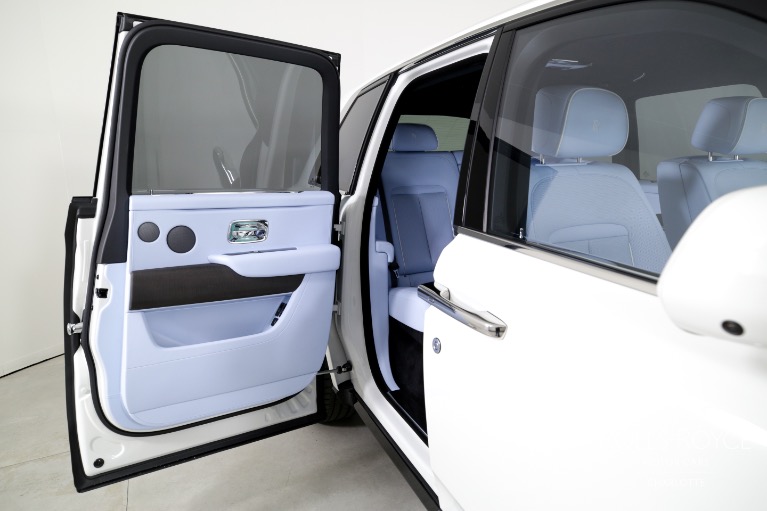 New-2025-Rolls-Royce-Cullinan
