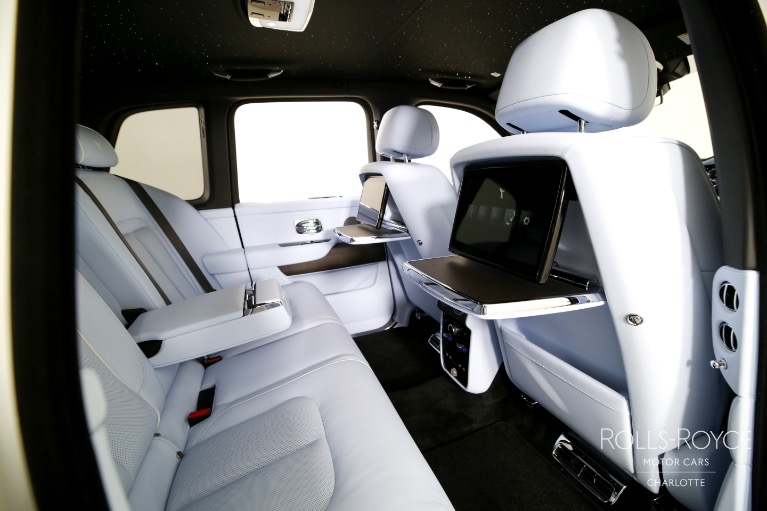 New-2025-Rolls-Royce-Cullinan