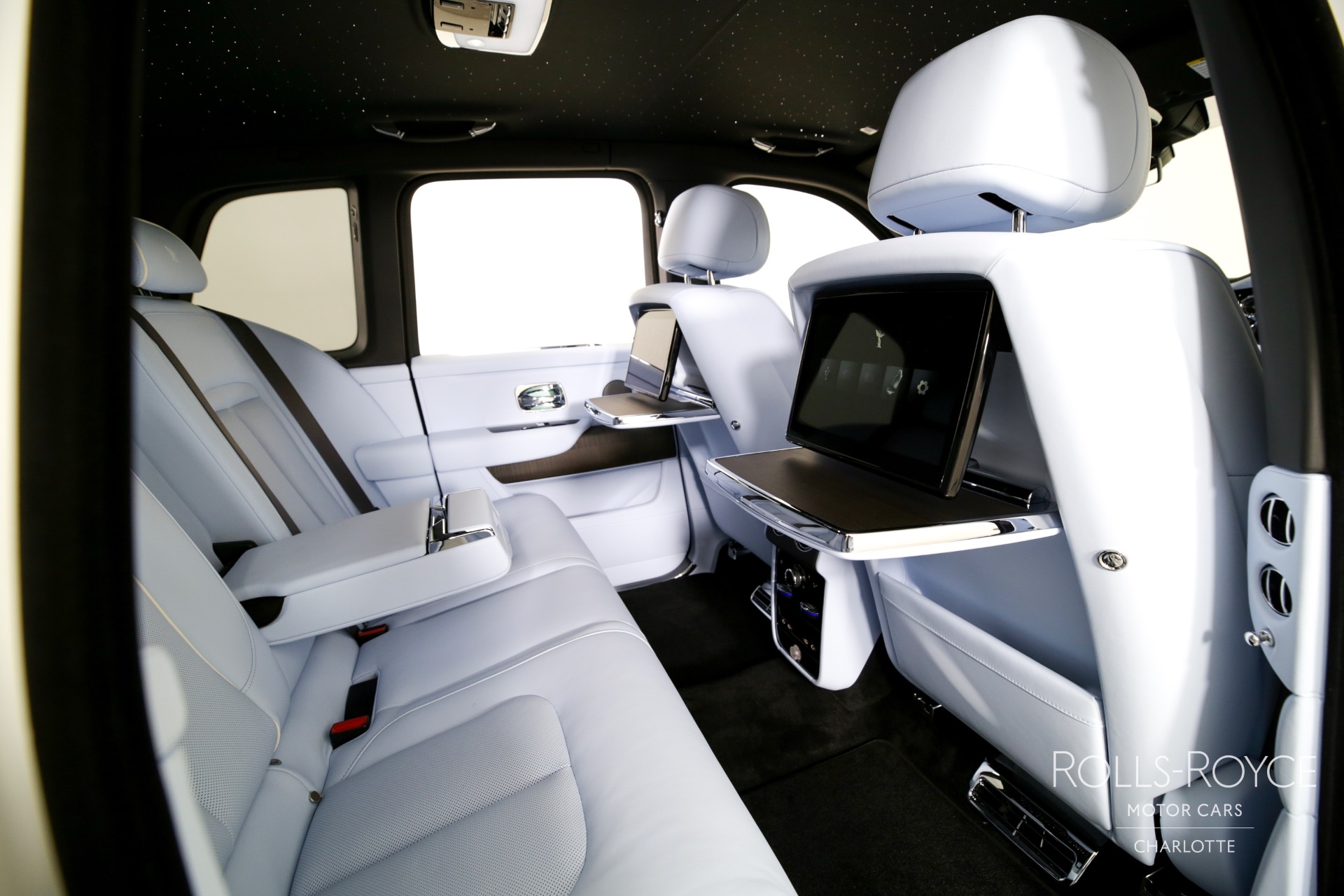 New 2025 Rolls-Royce Cullinan | Charlotte, NC