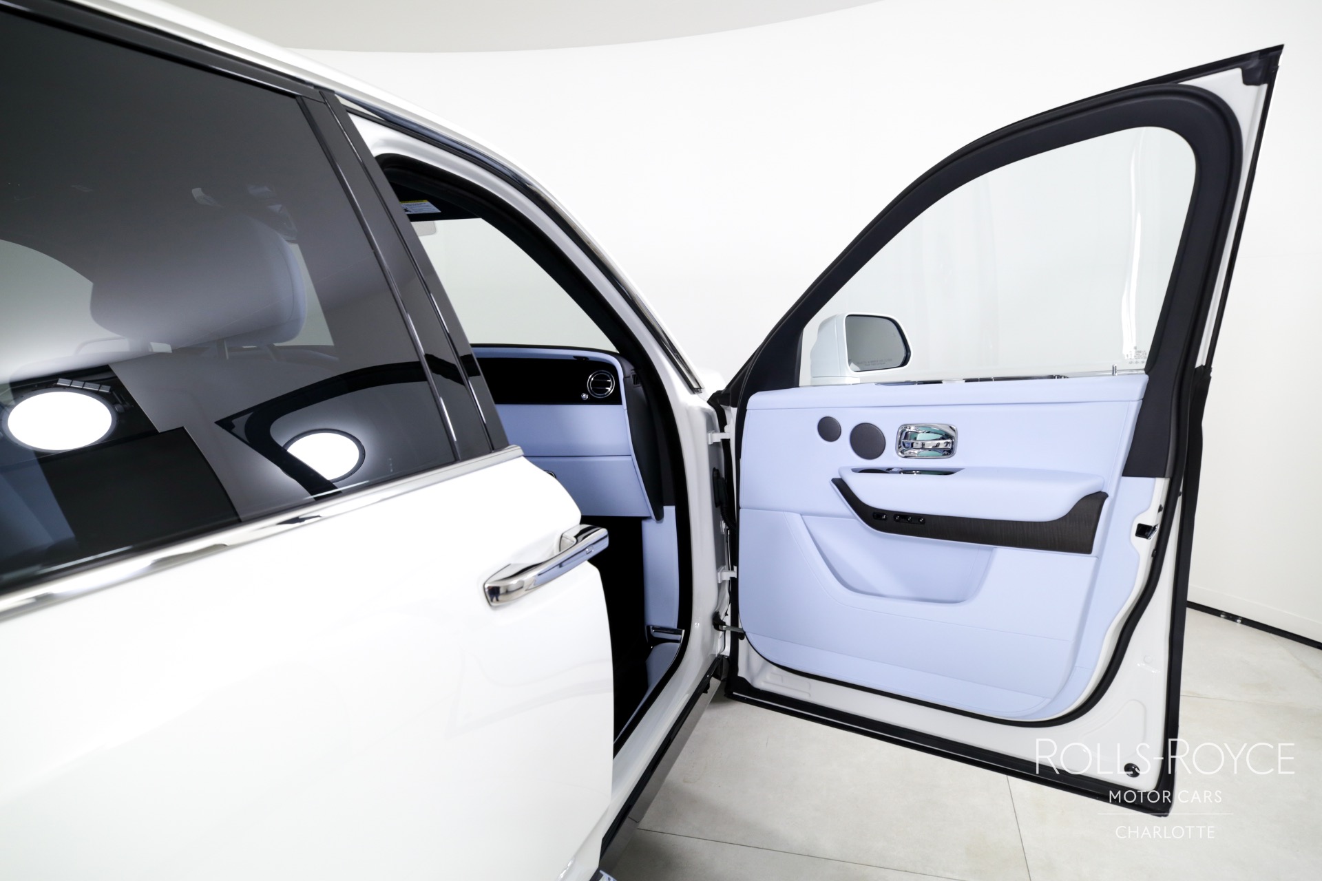 New 2025 Rolls-Royce Cullinan | Charlotte, NC